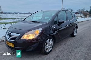 Opel Meriva Minivan 2012