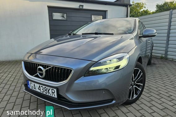 Volvo V40 Hatchback 2019