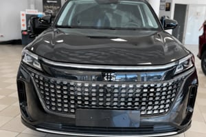DFSK Seres 5 SUV 2025