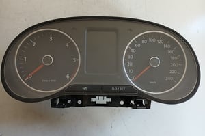 VW AMAROK LICZNIK 2H0920863A EUROPA