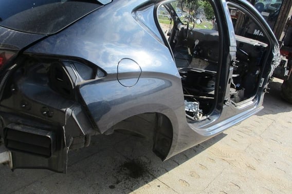 CITROEN DS4 BŁOTNIK ĆWIARTKA TYŁ PRAWA KGN