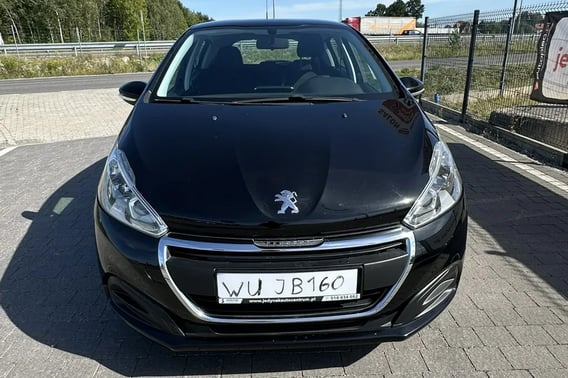 Nissan Pulsar Hatchback 2015