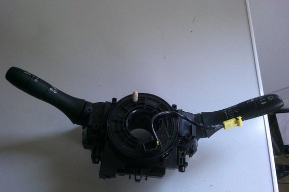 NISSAN QASHQAI J11 LIFT PRZEŁĄCZNIK ZESPOLONY 255544EA0C