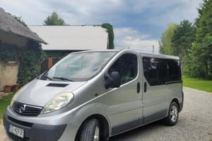 Opel Vivaro Autobusy 2006