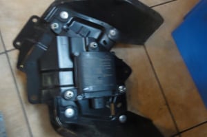 MITSUBISHI OUTLANDER III RADAR 8638A228