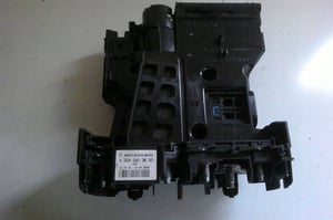 MERCEDES W204 KLEMA PIROTECHNICZNA A2045403650