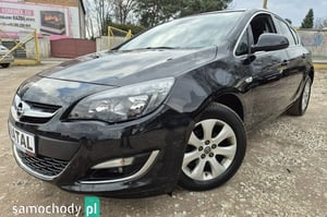 Opel Astra Hatchback 2015