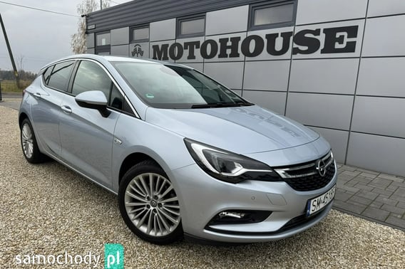 Opel Astra Hatchback 2016
