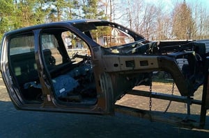 VW AMAROK 2H PODŁUŻNICA ĆWIARTKA PRZÓD PRAWA/LEWA LB9R