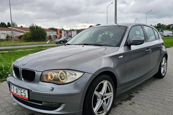 BMW 1 Seria Hatchback 2011