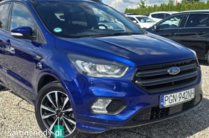 Ford Kuga SUV 2017