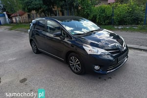 Toyota Verso Minivan 2013