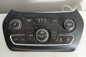 JEEP CHEROKEE KL PANEL NAWIEWU I KLIMATYZACJI 68293520AC