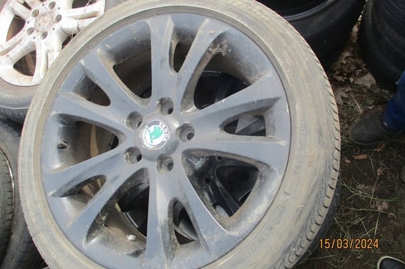 SKODA SUPERB II ALUFELGI 17 CALI