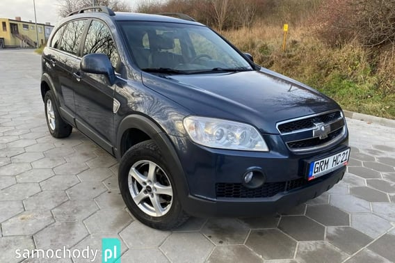 Chevrolet Captiva SUV 2010