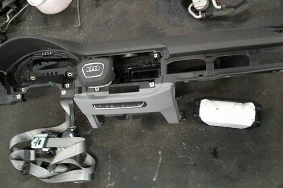 AUDI A4 B9 KONSOLA AIRBAG X2 PASY X4 ORYGINAŁ