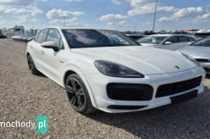 Porsche Cayenne SUV 2022
