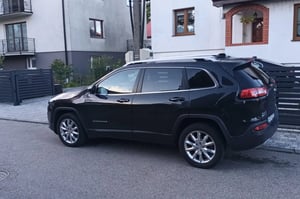 Jeep Cherokee SUV 2015