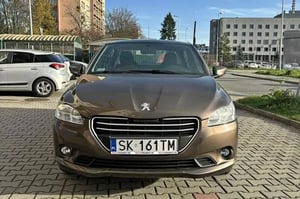 Peugeot 301 Sedan 2017