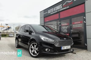 Ford S-Max Minivan 2015