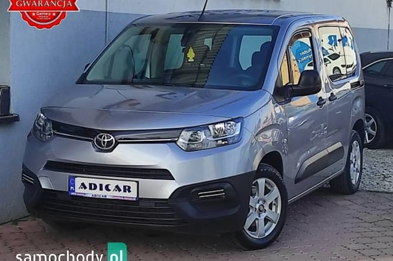 Toyota Proace City Minivan 2021