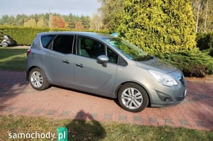 Opel Meriva Minivan 2012