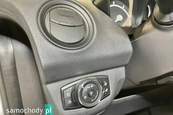 Ford Transit Courier Furgon 2016