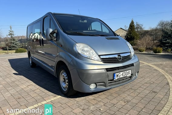 Opel Vivaro Bus 2010