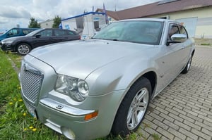 Chrysler 300C Sedan 2004