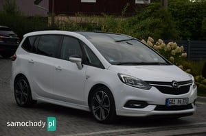 Opel Zafira Minivan 2018