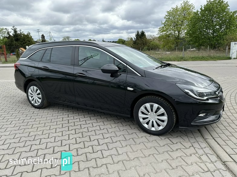 Opel Astra K