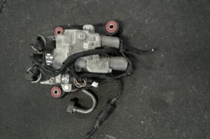 BMW 5 F10 F11 POMPA ZAWIESZENIA 106410-10