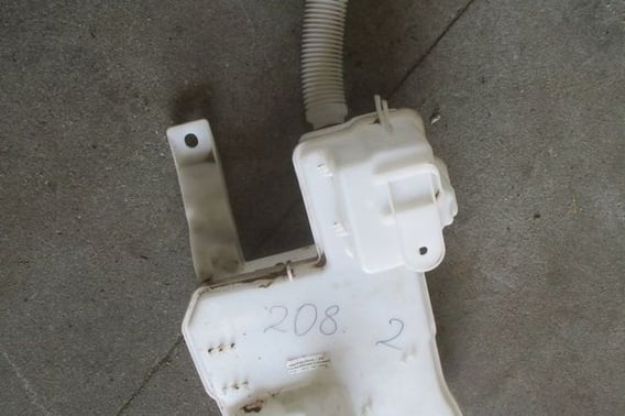PEUGEOT 208 II ZBIORNICZEK PŁYNU SPRYSKIWACZY