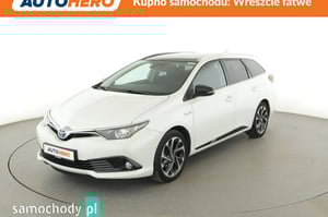 Toyota Auris Kombi 2015