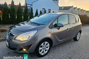 Opel Meriva Minivan 2011