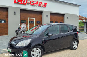 Opel Meriva Minivan 2011