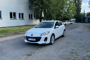 Mazda 3 Hatchback 2012
