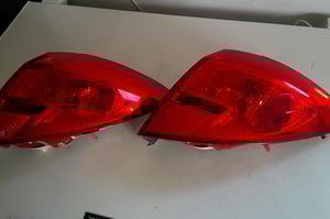 OPEL MERIVA B LAMPA TYŁ PRAWA/LEWA
