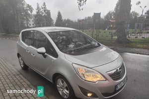 Opel Meriva Minivan 2011
