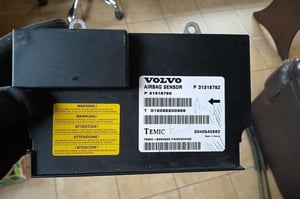 VOLVO XC60 I LIFT MODUŁ SENSOR PODUSZEK P31318792