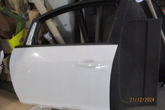 OPEL ASTRA J IV KOMBI DRZWI TYŁ LEWE 40R EU