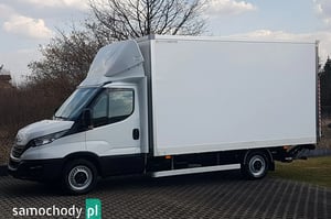IVECO Daily Kontener 2023