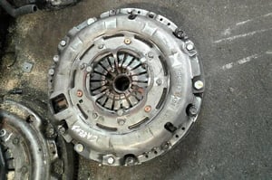 KIA CARENS IV 1,7CRDI SPRZĘGŁO DWUMASOWE 23200-2A854 KOMPLET