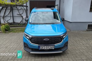 Ford Tourneo Minivan 2023