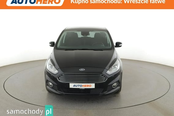 Ford S-Max Minivan 2019