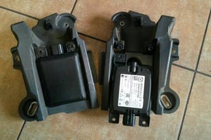 MAZDA CX3 RADAR ASYSTENT PASA RUCHU D24H-67Y90 PRAWY