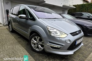 Ford S-Max Minivan 2013