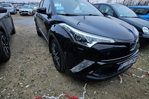 Toyota C-HR SUV 2018