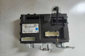 NISSAN NAVARA NP300 D23 MODUŁ KOMFORTU 284B14KJ1B