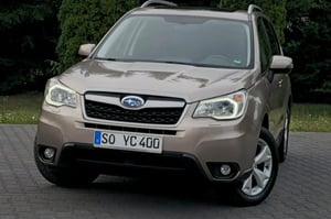 Subaru Forester SUV 2014